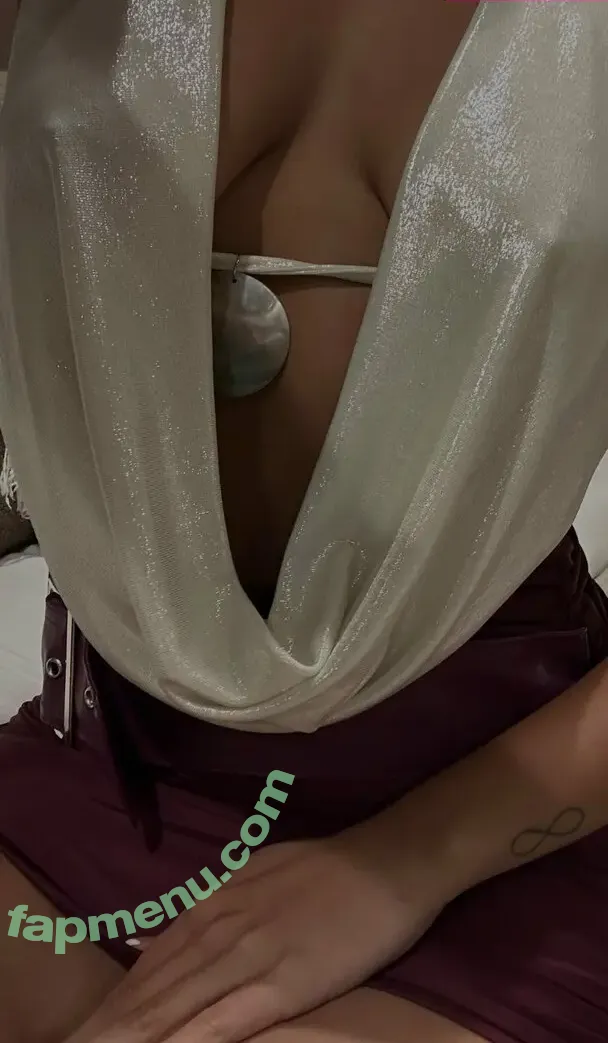 Emily Tosta nude photo #0387 ((Mayans M.C and PartyFive / Dominican Actress / emilytosta)