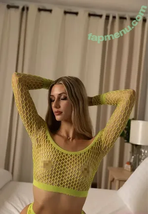 emilyjade_official / xo.emilyjade nude photo #0012