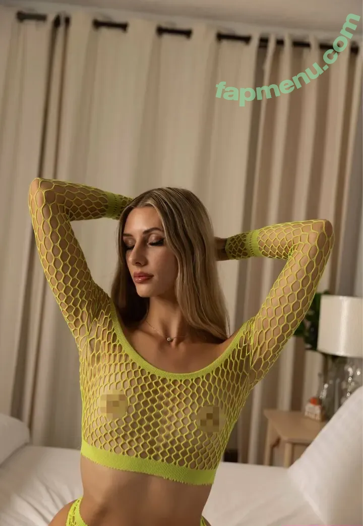 emilyjade_official nude photo #0012 (xo.emilyjade)