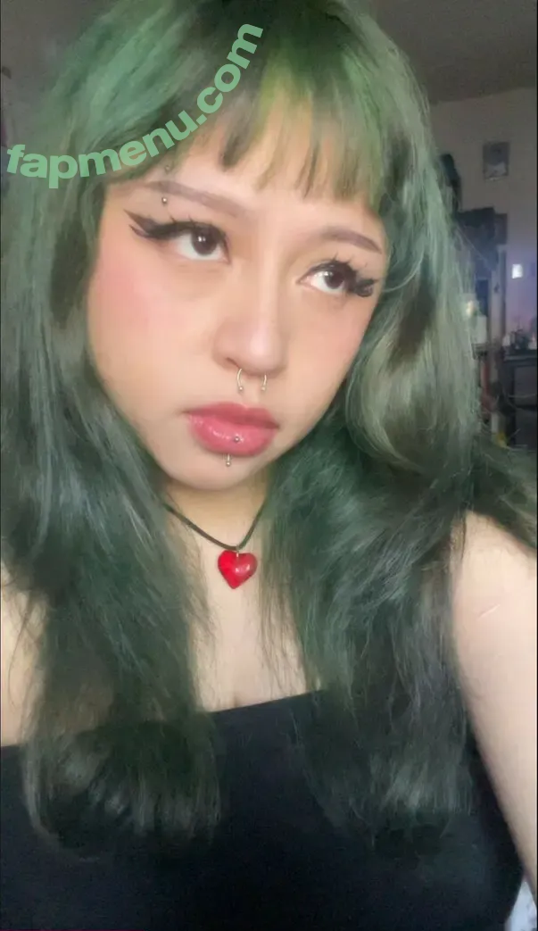 Emilylikestwice nude photo #0004 (500daysofsunburns / Cumdumpsterem / Twiceftemily)