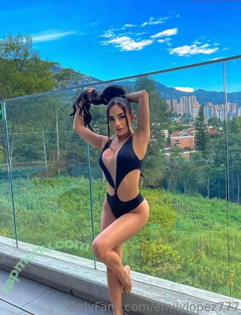 emilylopez777 nude photo #0006 (emilyllopez3)