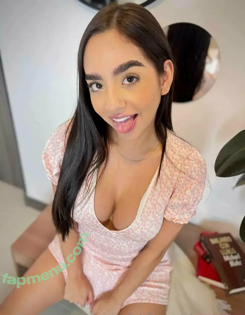 emilylopez777 nude photo #0039 (emilyllopez3)