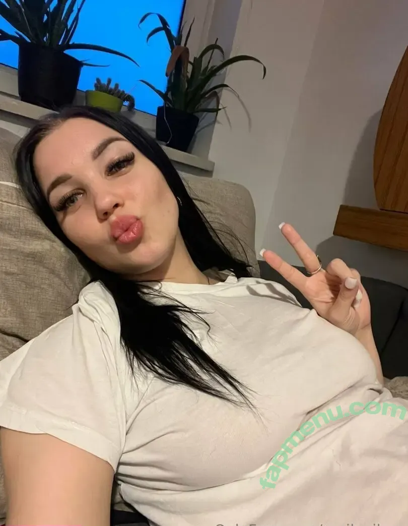 emilyvibes nude photo #0067 (shopemilyvibes)
