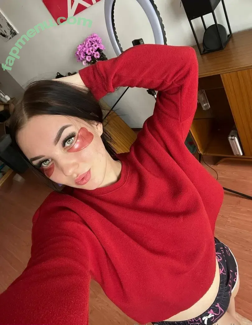 emilyvibes nude photo #0068 (shopemilyvibes)