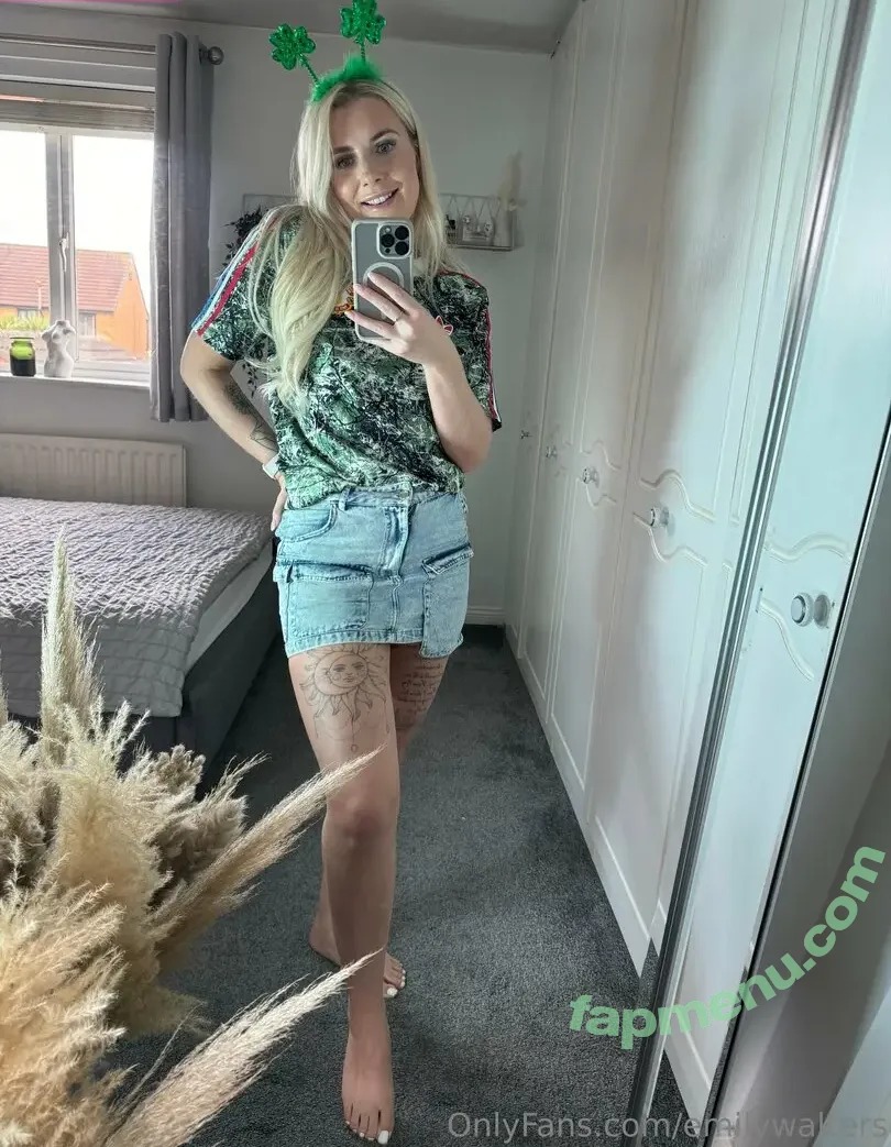 emilywalters nude photo #0012 (emilywalters)