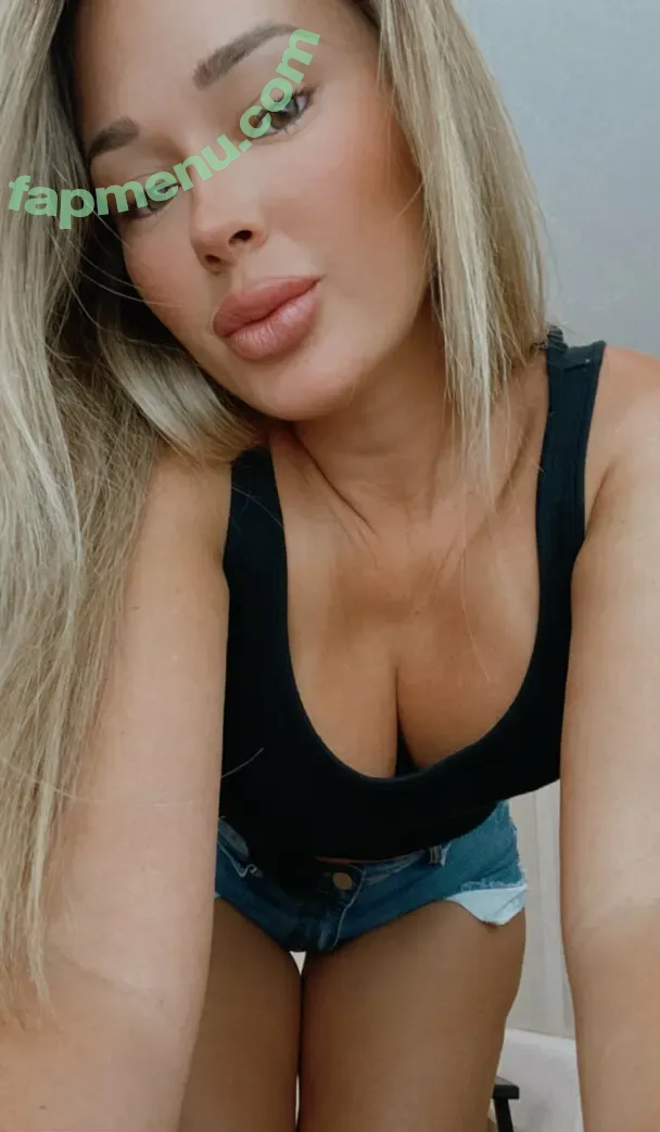 emilyysky nude photo #0005 (emilyysky)