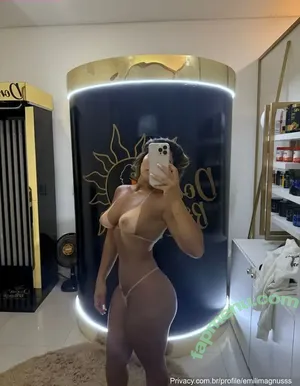 emizinha / Emili Magnus / amyzinhaa / emilimagnusss / emilimagnuus - gaúcha / emilly_santos127 nude photo #0061