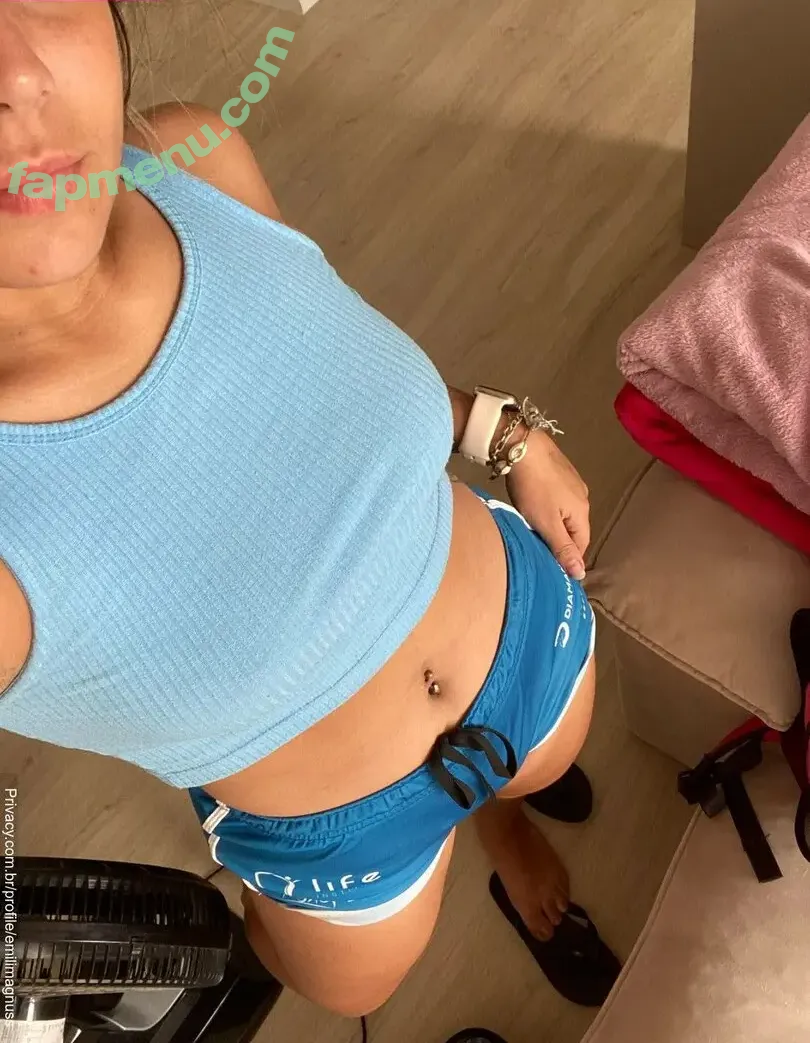 emizinha nude photo #0037 (Emili Magnus / amyzinhaa / emilimagnusss / emilimagnuus - gaúcha / emilly_santos127)