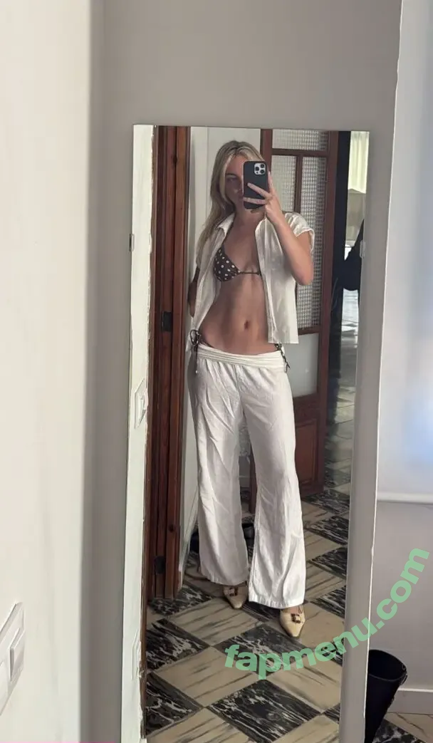 Emma Brooks nude photo #2732 (emma_brooks / emmabrooks)