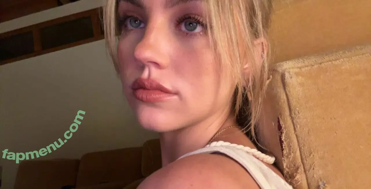 Emma Brooks nude photo #2776 (emma_brooks / emmabrooks)