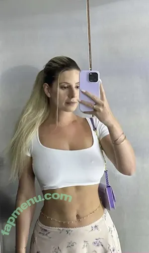  nude photo #0009