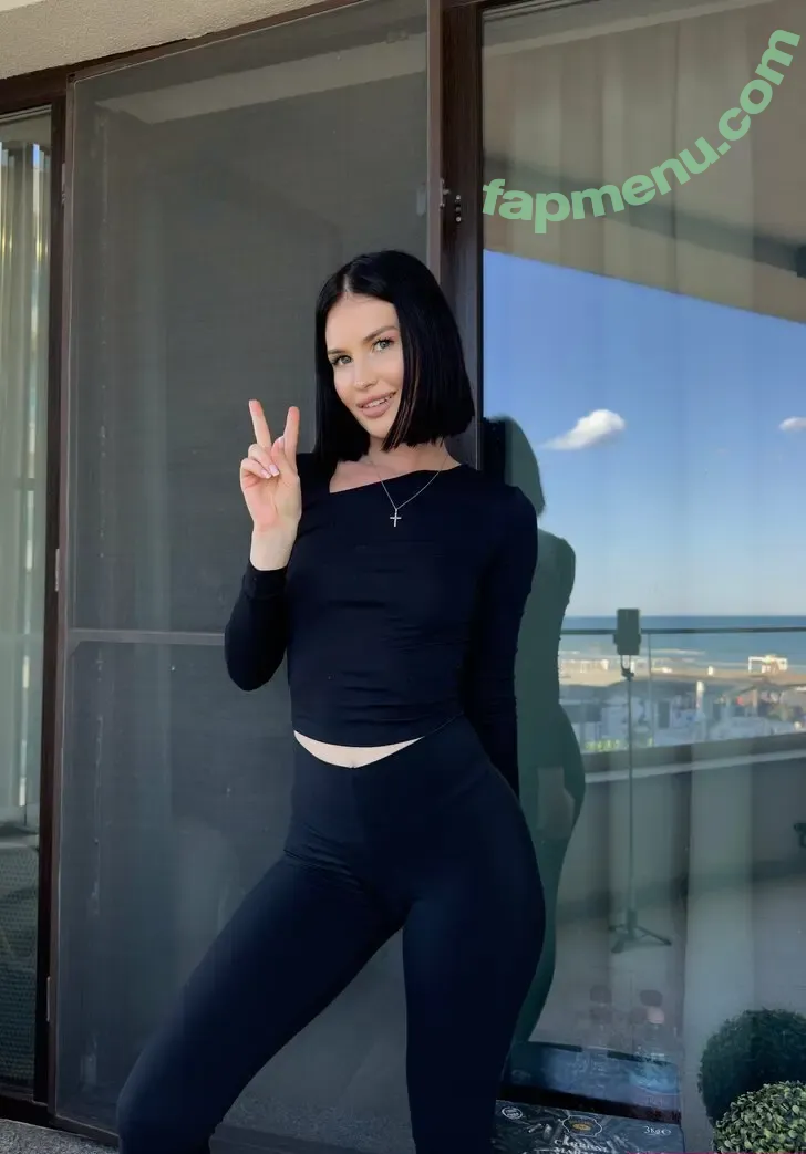 emma_elisson nude photo #0009 (emma_elisson)