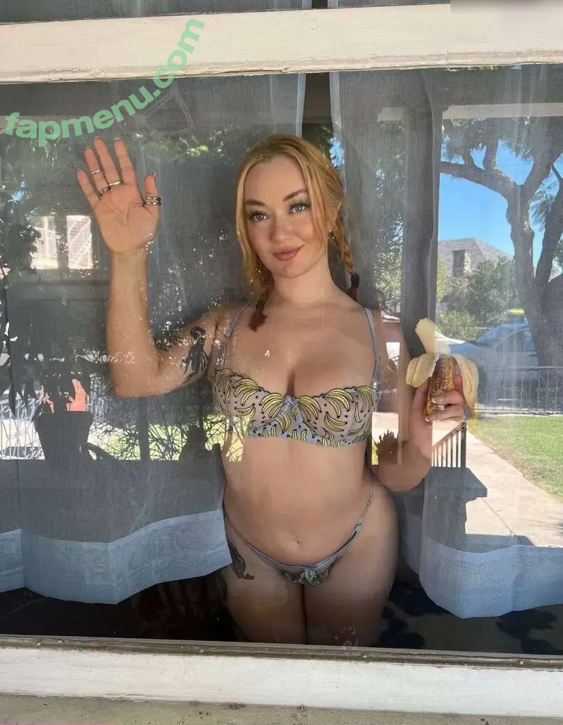 Emma Magnolia nude photo #0243 (emmamagnoliaxo / theemmamag)