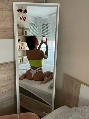  nude photo #0001