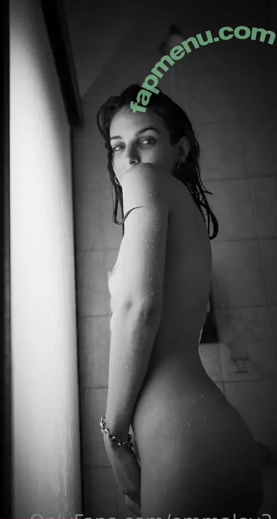 emmalov3 nude photo #0024 (emmalove03)