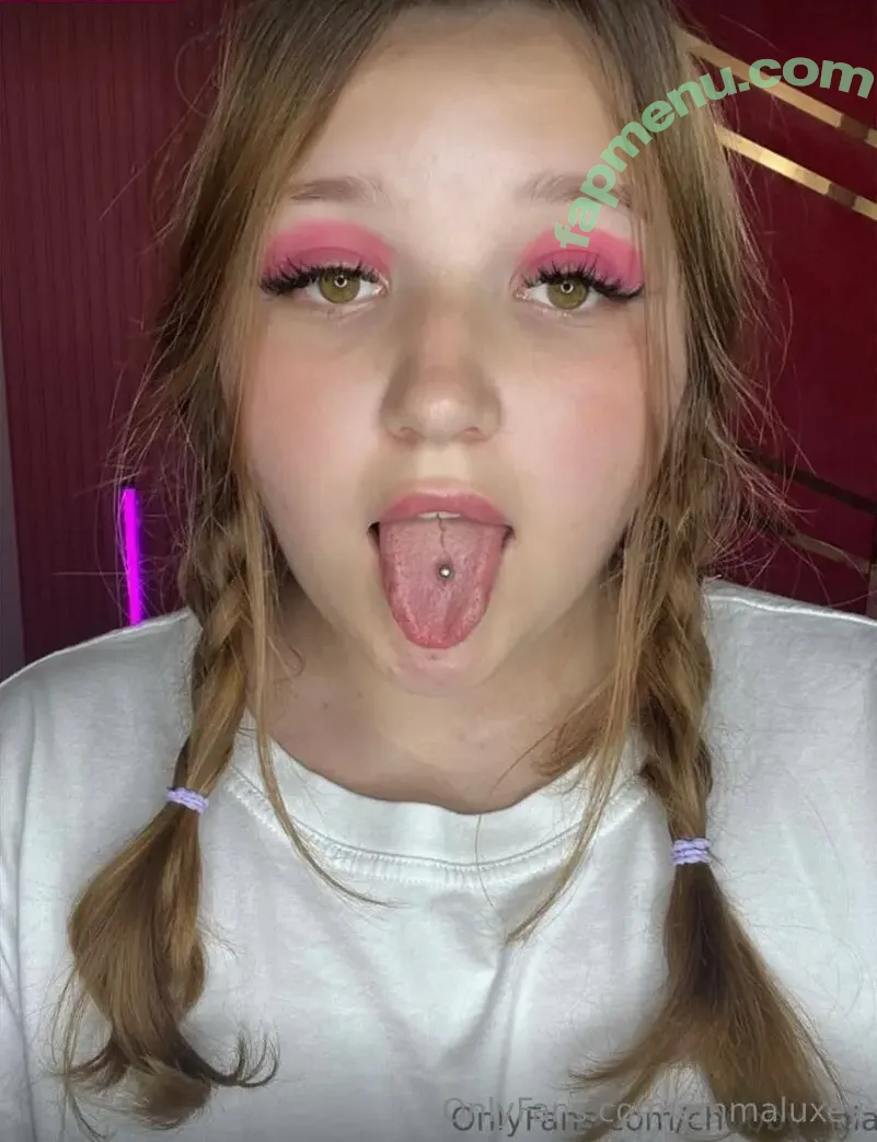 emmaluxey nude photo #0009 (emmalucey)