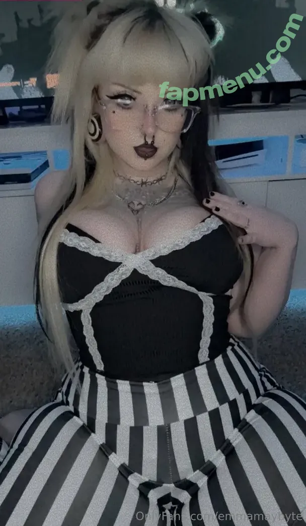 Emmamaybyte nude photo #0369 (emmamaybyte666 / emmamaybytez)