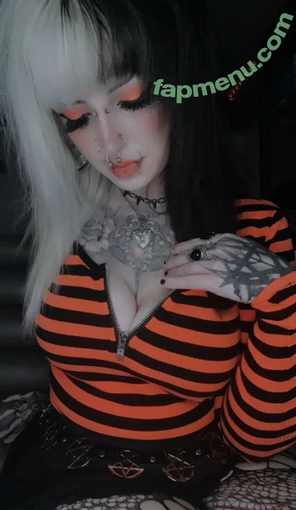 Emmamaybyte nude photo #0763 (emmamaybyte666 / emmamaybytez)
