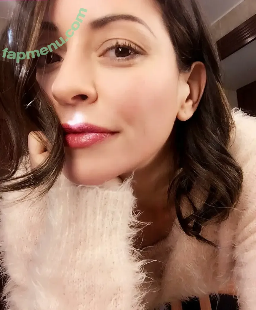 Emmanuelle Vaugier nude photo #0011 (emmanuellevaugier)