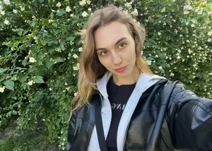emmauzi / emma.kuzi nude photo #0103