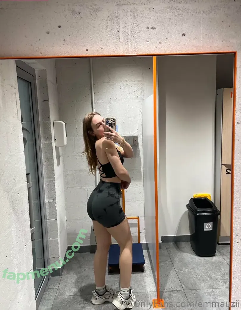 emmauzii nude photo #0024 (emmaegizii)