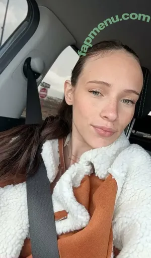 emmiejohnson / emmie_johnston nude photo #0126