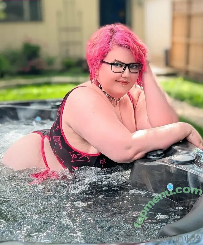emopink69 nude photo #0009 (emopink69)