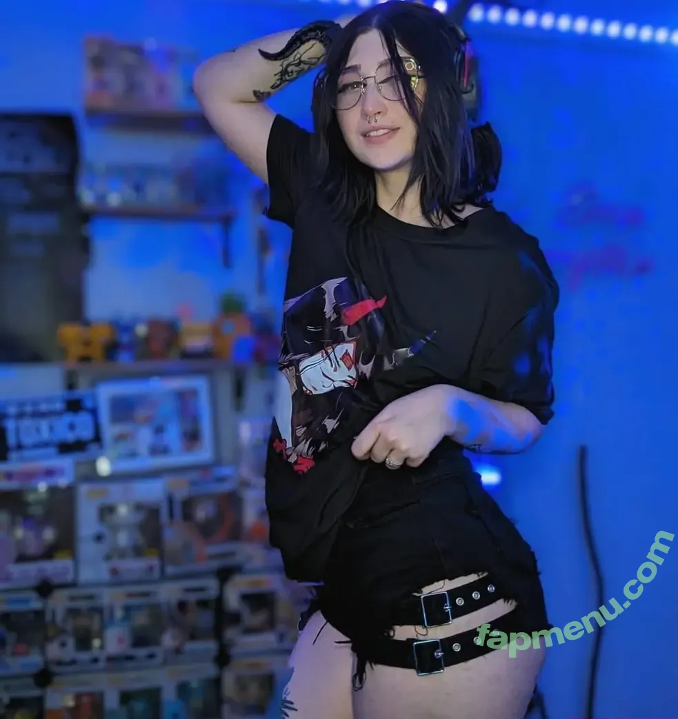 emoreptar nude photo #0014 (emoreptar98)
