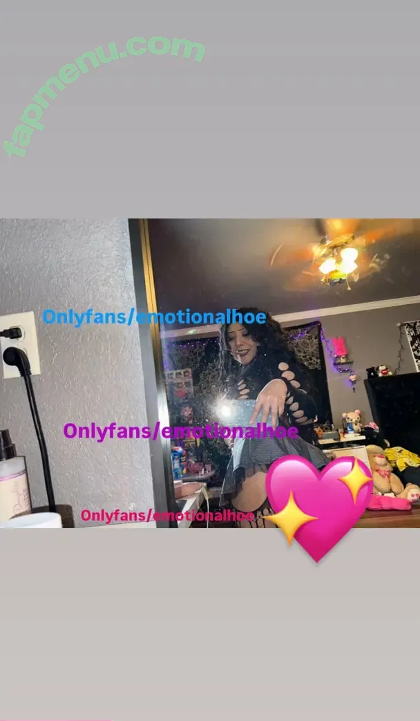 emotionalhoe nude photo #0009 (emotionalhoe)