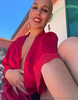  nude photo #0003