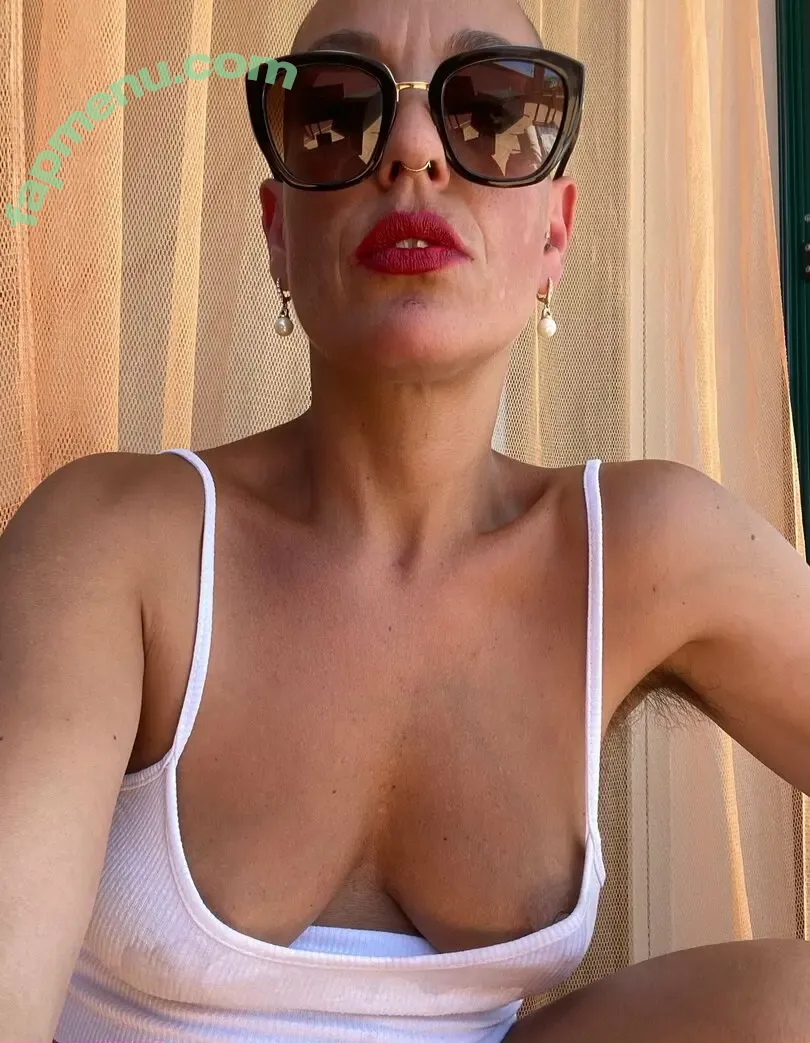 emprexkala nude photo #0006 (emprexkala)