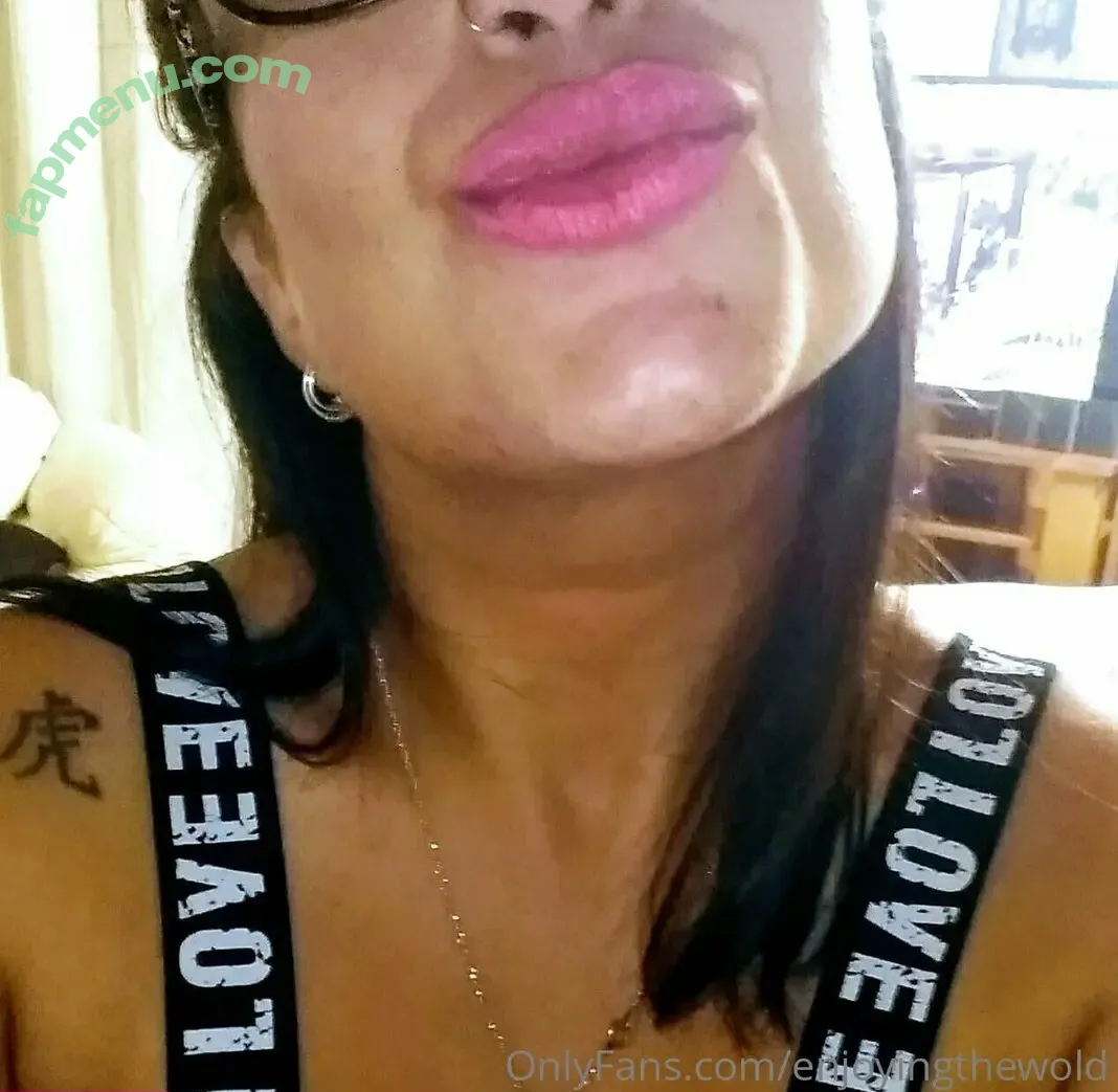 enjoyingthewold nude photo #0004 (enjoyingthewold)