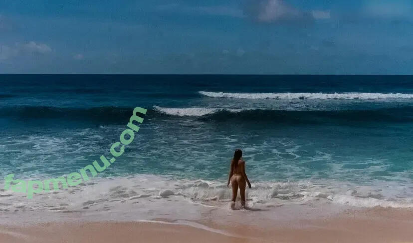 Erika Helin nude photo #0021 (erika.helin / erikahelin)