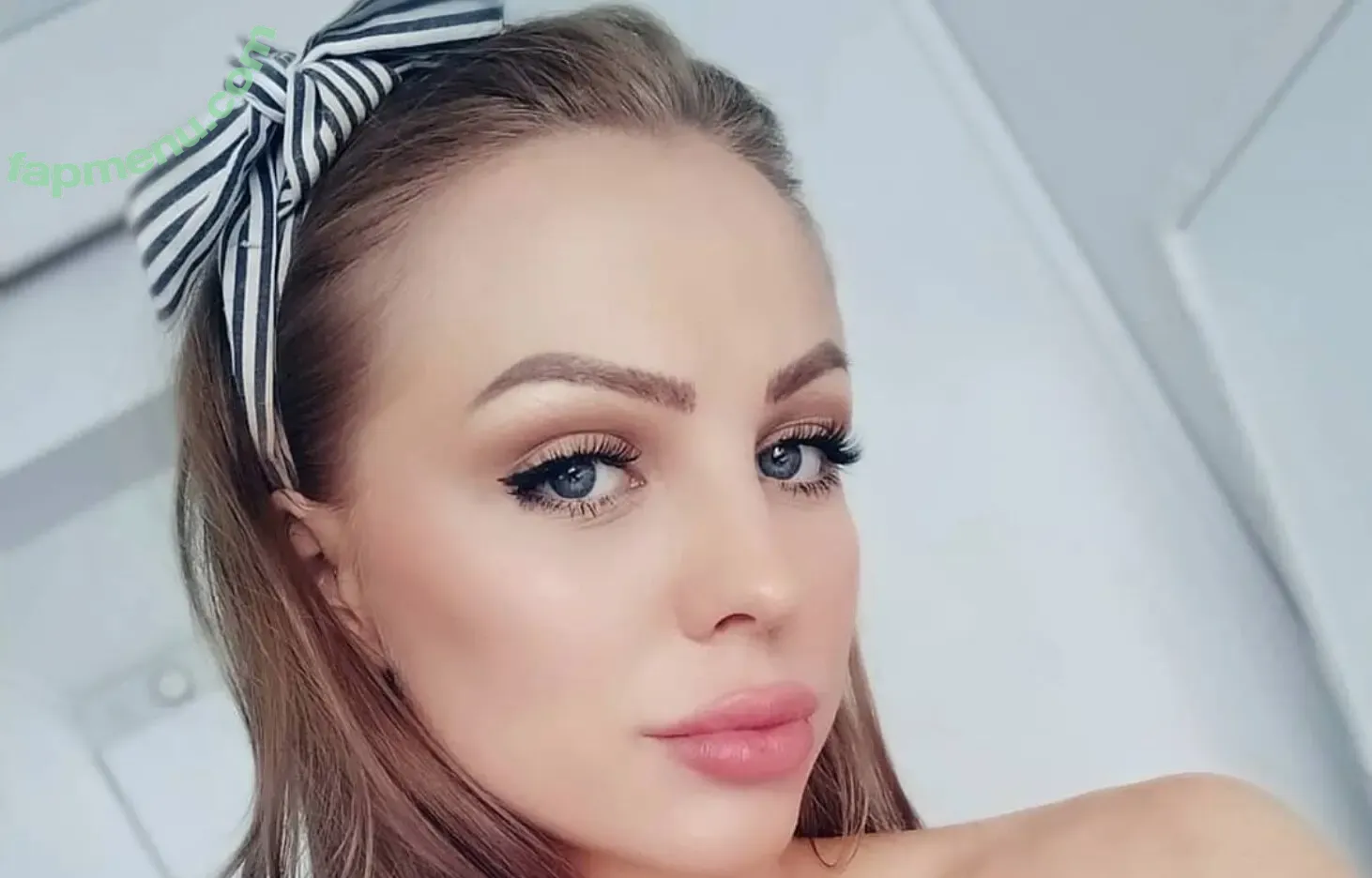 Erika Helin nude photo #0036 (erika.helin / erikahelin)