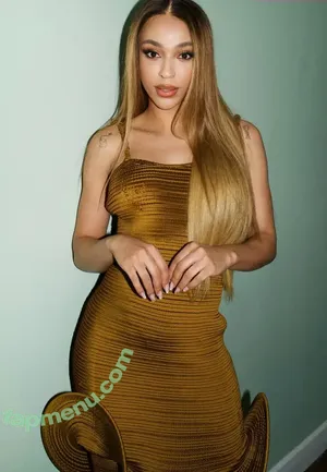  nude photo #0007