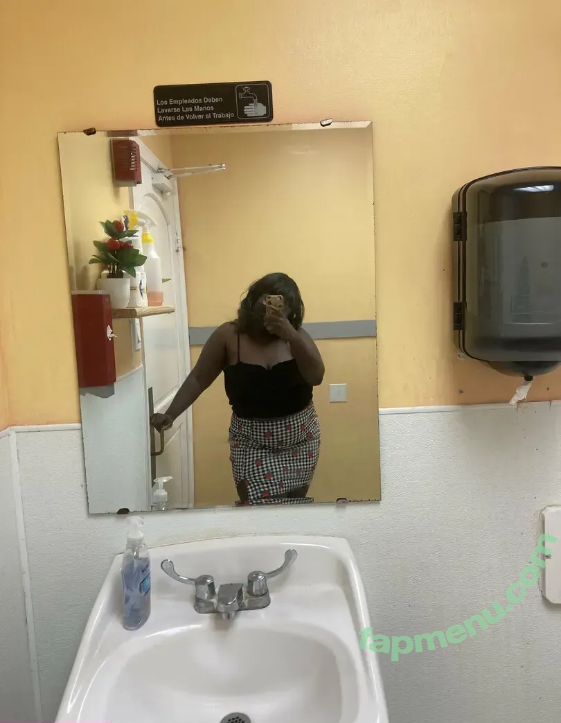 eristhestrifequeen nude photo #0048 (eristhestrifequeen)