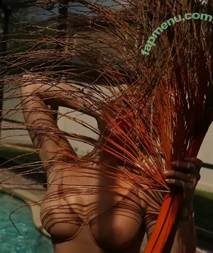  nude photo #0008