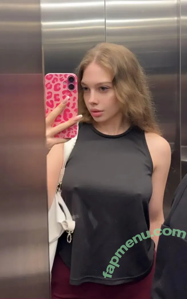 esrarabiaunal nude photo #0024 (esrarabiaunal)