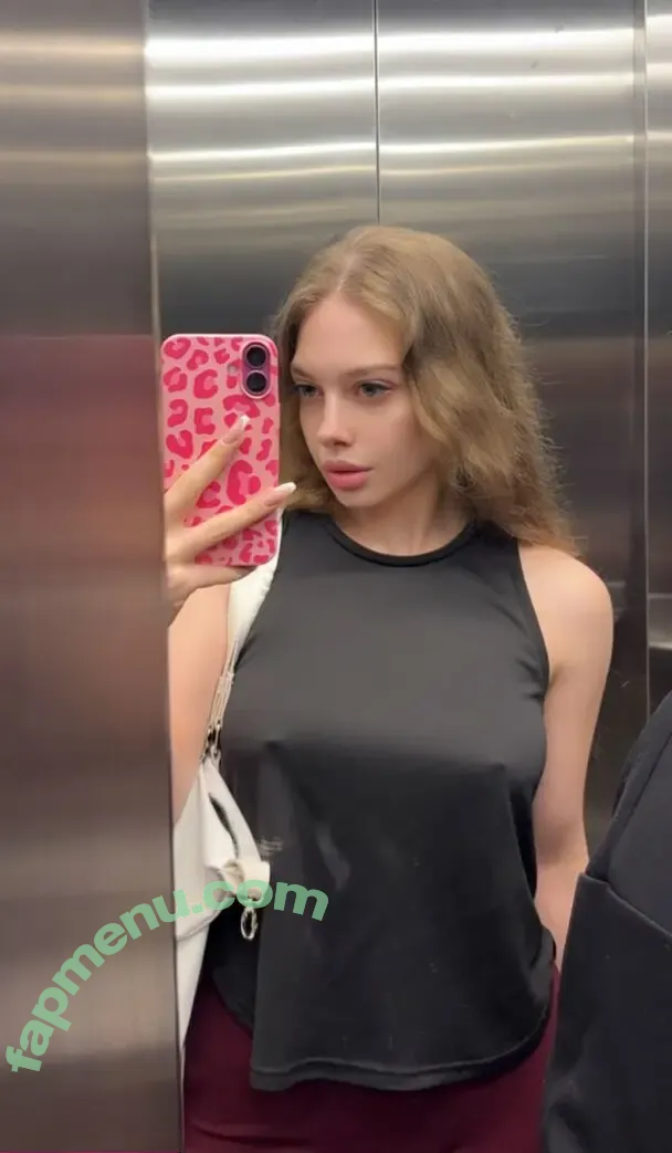 esrarabiaunal nude photo #0029 (esrarabiaunal)