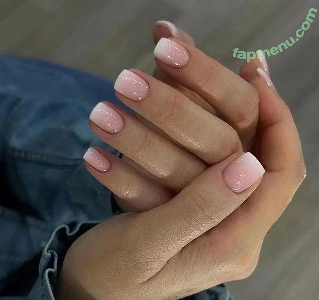 Essie Bone nude photo #0005 (Essie Bone)