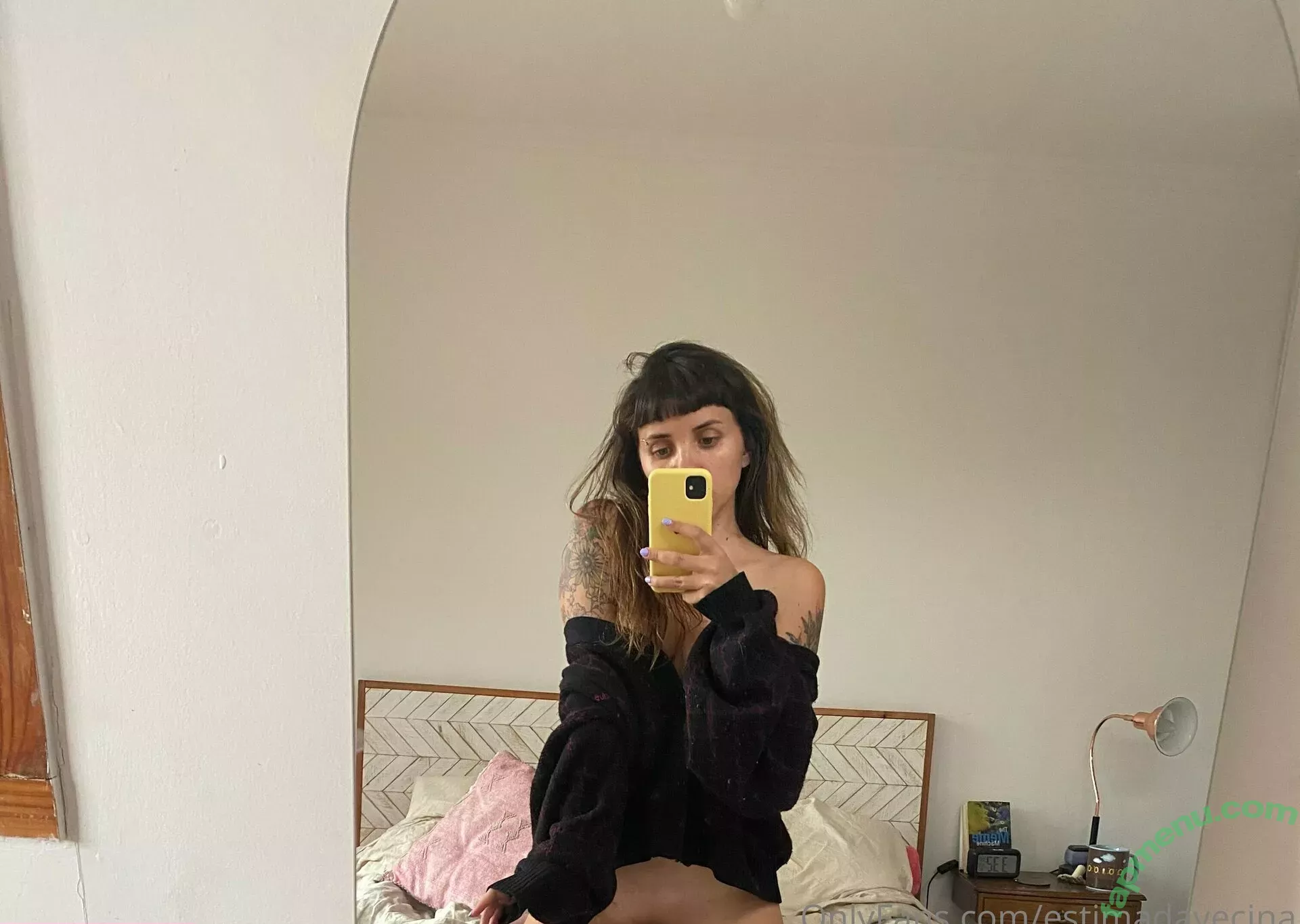 estimadavecina nude photo #0015 (Camila Gutierrez / camilagutierrezberner_)