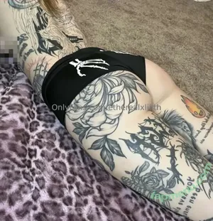 Etherealxlilith / ethereal.hellhxund nude photo #0031