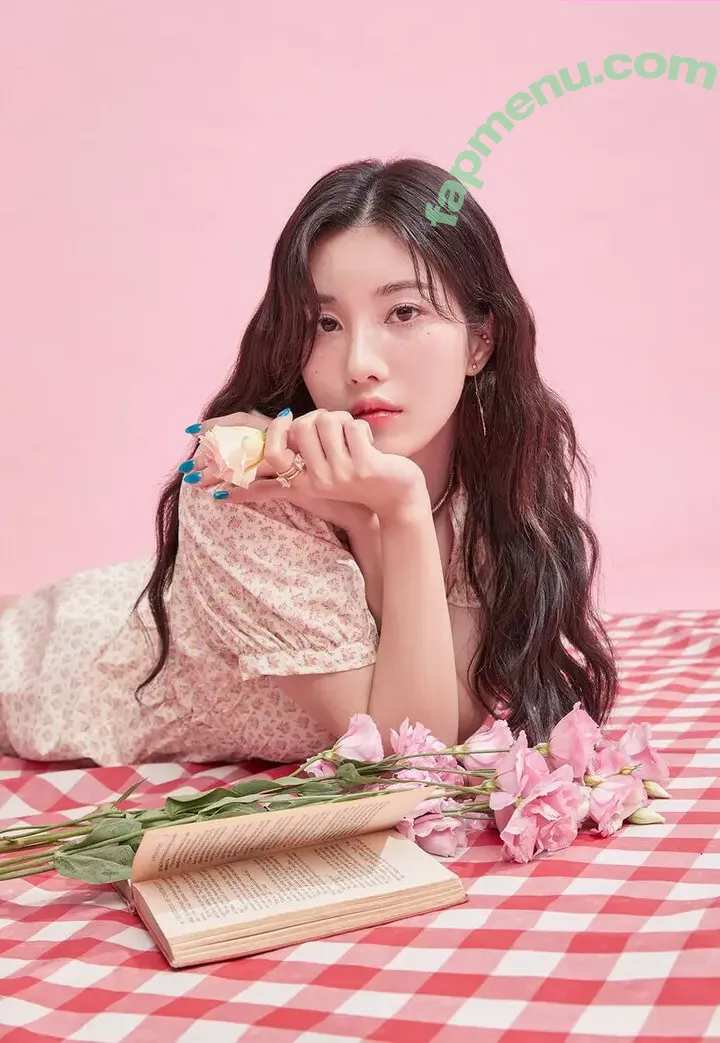 Eunbi Kwon nude photo #0002 (Eunbi Kwon)