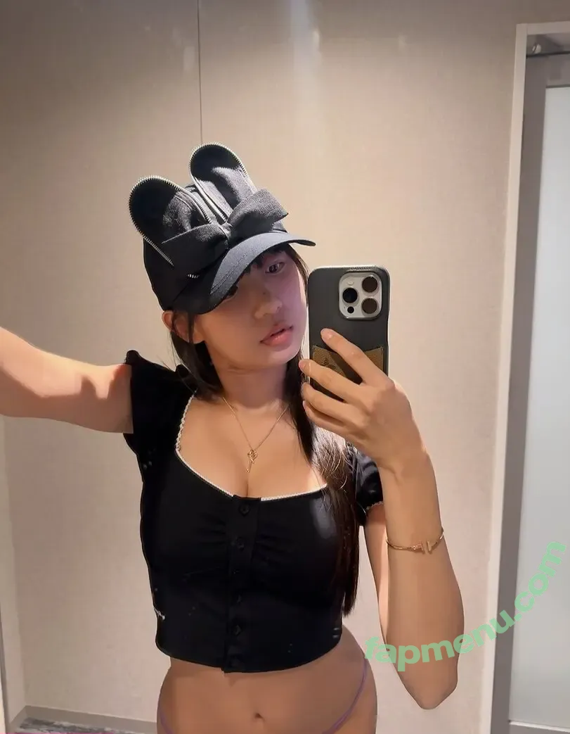 Eunji Pyoapple nude photo #0726 (djhenney / eunji / pyoapple)