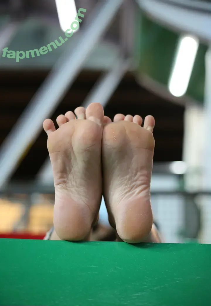 eurasian_feet nude photo #0524 (eurasian.feet)