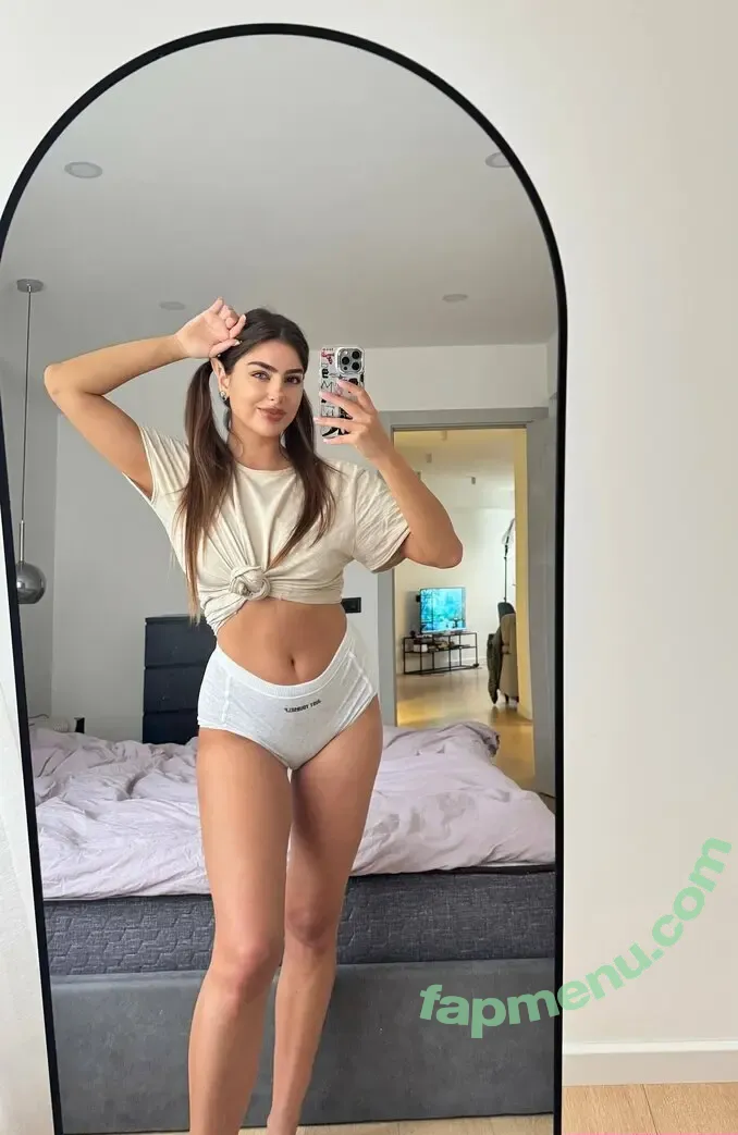 eva.s nude photo #0026 (evasaccount)