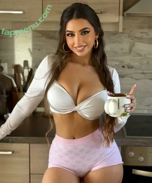 Eva Savagiou / ___evasavagiou nude photo #0537