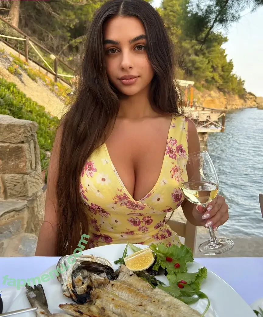 Eva Savagiou nude photo #0319 (___evasavagiou)