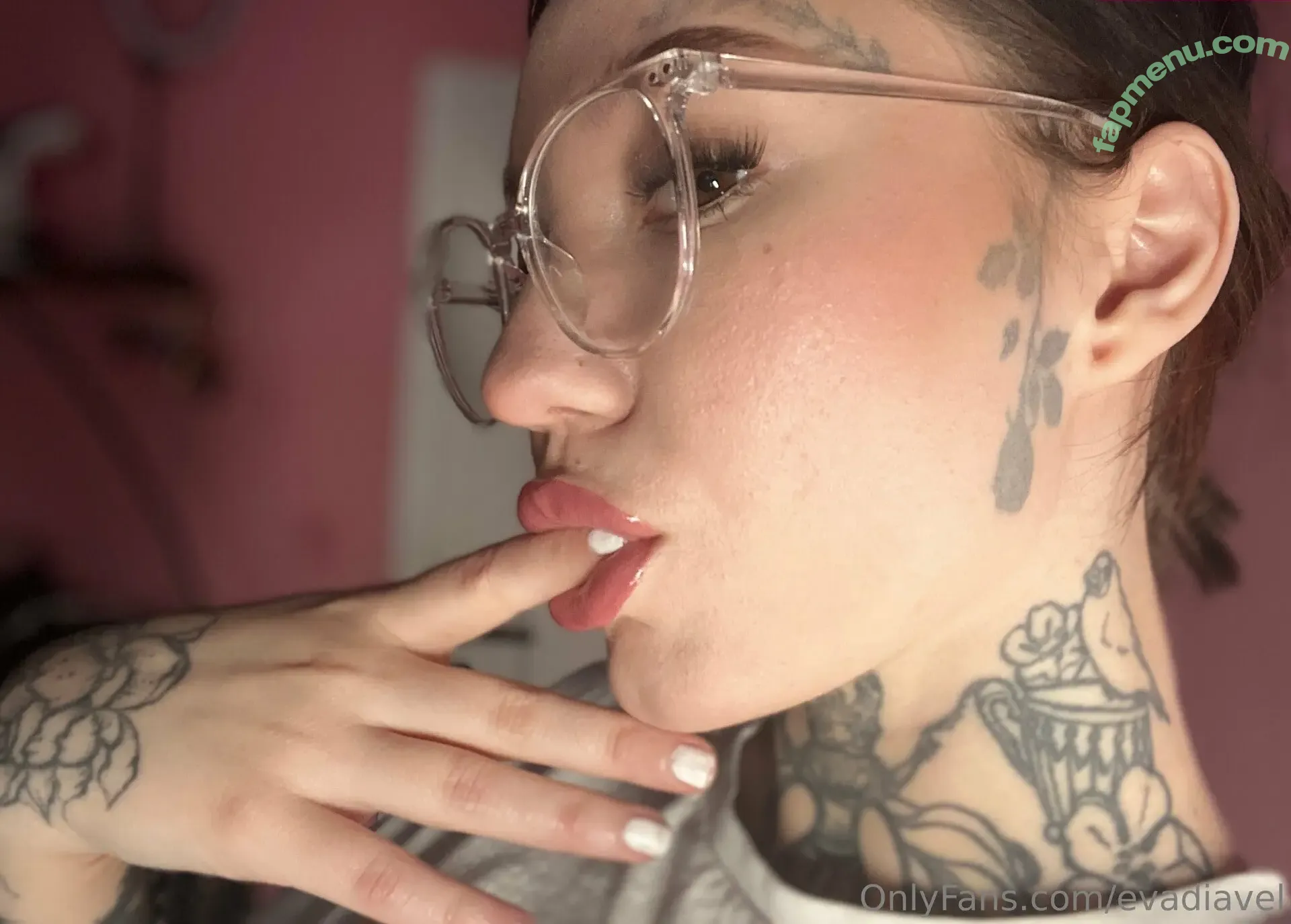 evadiavel nude photo #0163 (eva_dsc)