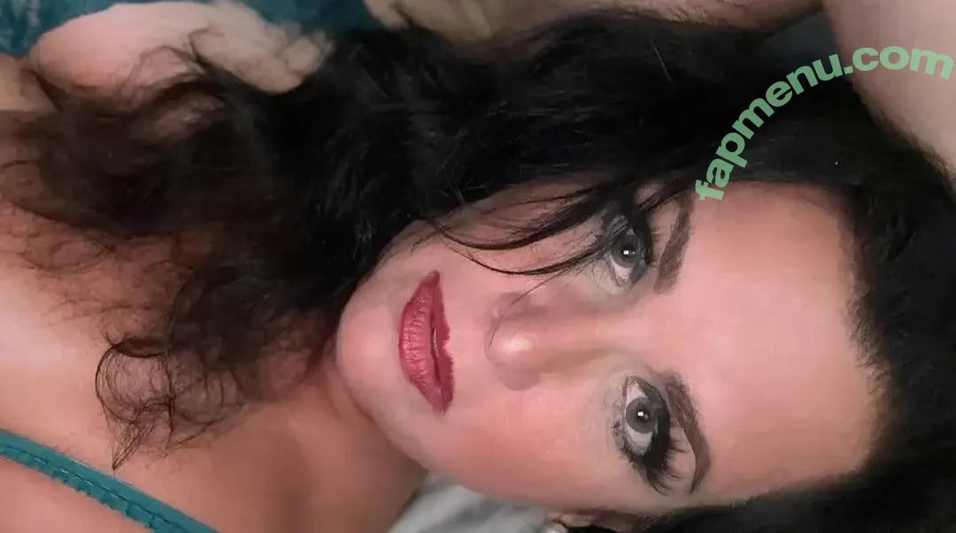 Evangeline nude photo #0001 (evparrish / evparrishofficial)
